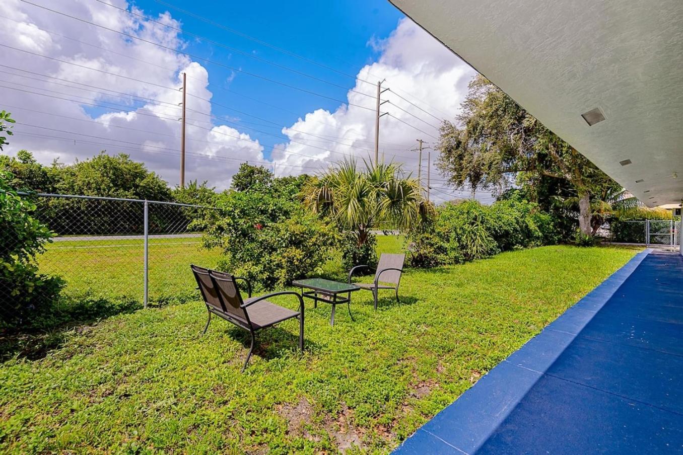 2 Bedroom House Minutes From Beach And Casino Db1 Dania Beach Exterior foto